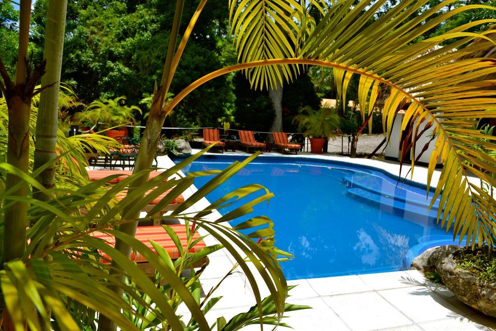 Jungle Lodge Tikal Hostal 외부 사진