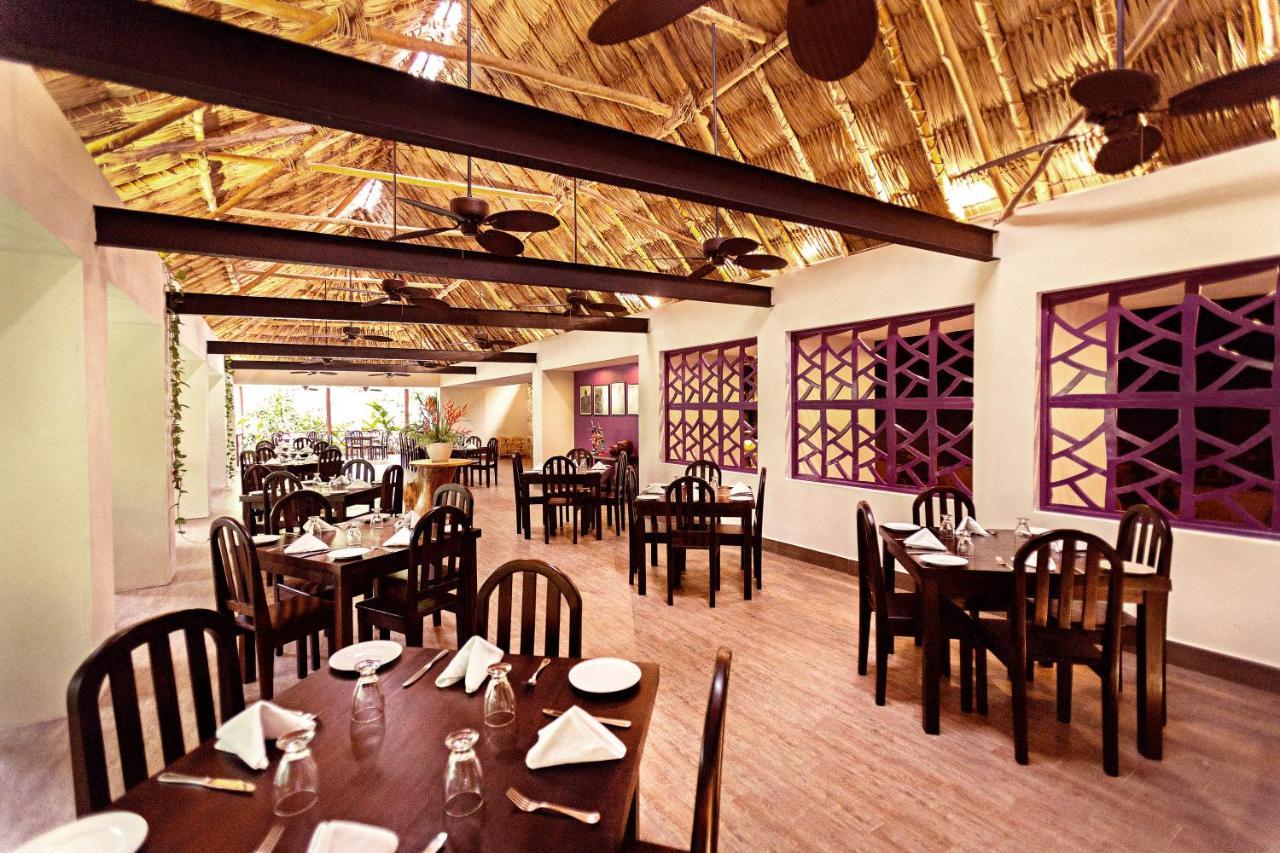 Jungle Lodge Tikal Hostal 외부 사진